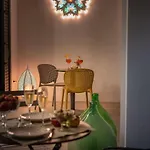 Pigro Bed - Boutique * לצ'ה